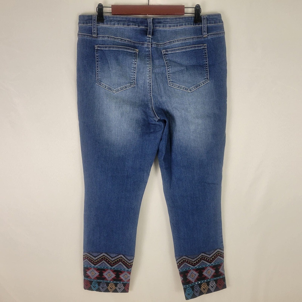 Versona Womens Jeans Size 33 Actual W35 x L26.5 Mom Embroidered Hem Blue Denim - Picture 2 of 15